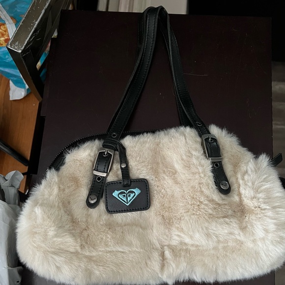 Roxy hand purse practically brand new - Picture 4 of 4